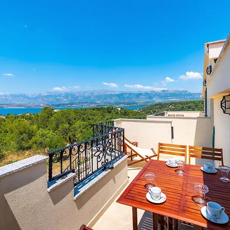 Apartments Lucija * Novigrad (Dalmatia)